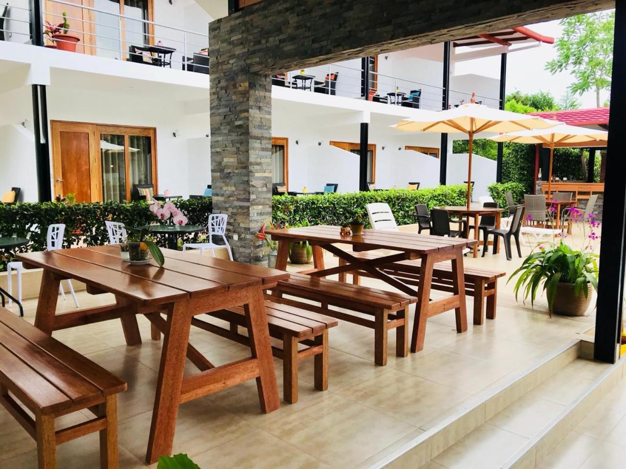 Hotel Colina De Montalva Tarapoto Zewnętrze zdjęcie